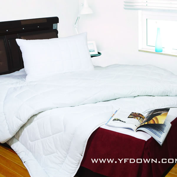 Microfiber Bedding “4-SEASONS” MicroDenier Polyester Filled Comforter